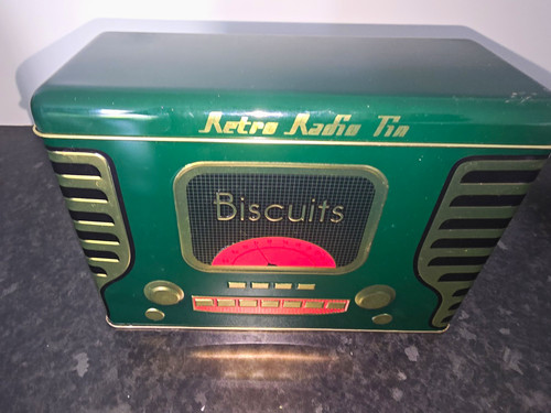 Ringtons retro radio biscuit - ringtons,