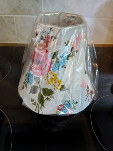 Pretty lampshade vintage - pretty,