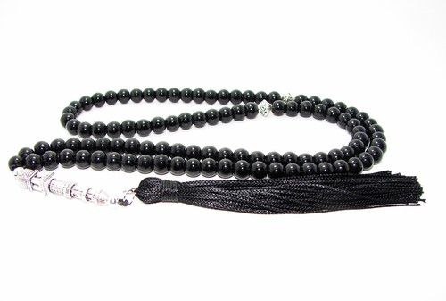 6mm black glass - 99, pearl