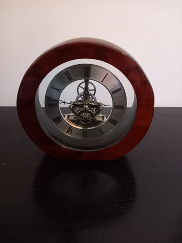 Mantle clock with visible - mantle,