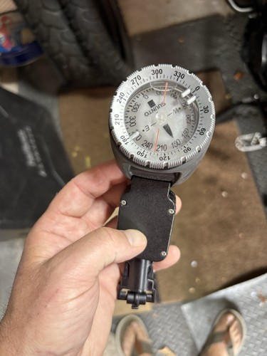 Suunto compass bungee - on, mount