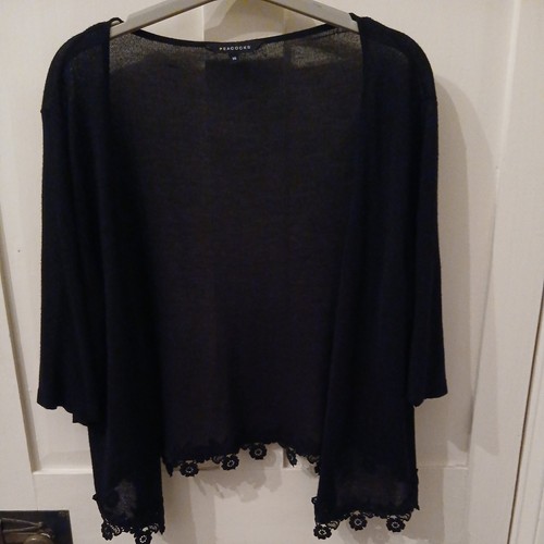Ladies fine knit shrug
