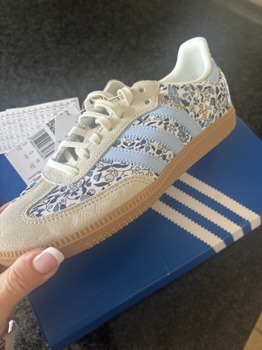 Bnwt adidas liberty - bnwt,