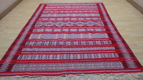 Hand made carpet rug - hand, woven