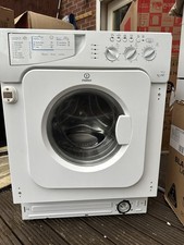 Indesit Integrated Washing