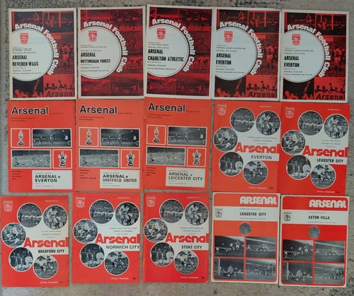 Arsenal programmes bulk job - arsenal, fc