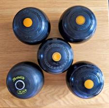 Crown Green Bowling - Jacks or