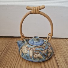 Tenmoku pottery Teapot Leaf