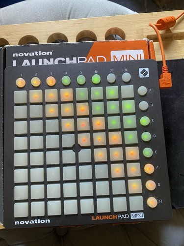 Novation launchpad mini - novation,