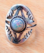STERLING SILVER DRAGONS BREATH FOILED GLASS CABOCHON FAUX OPAL RING SIZE Q