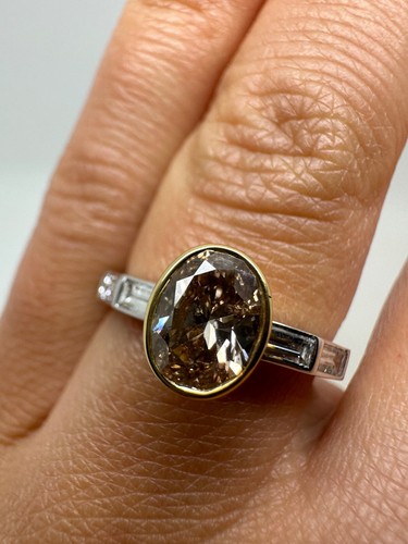 18ct platinum brown diamond - 18ct/platinum,