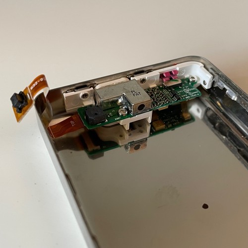Headphone jack hold switch - headphone,