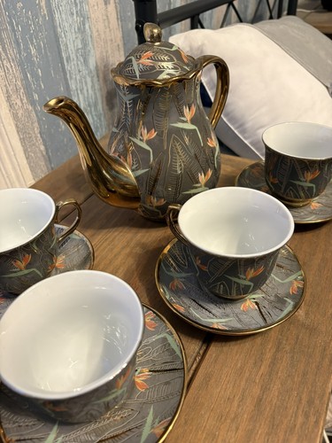 Lifestyle fine porcelain - porcelain, tea