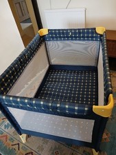 Graco Pack 'n Play - Portable Playpen  / Travel cot 