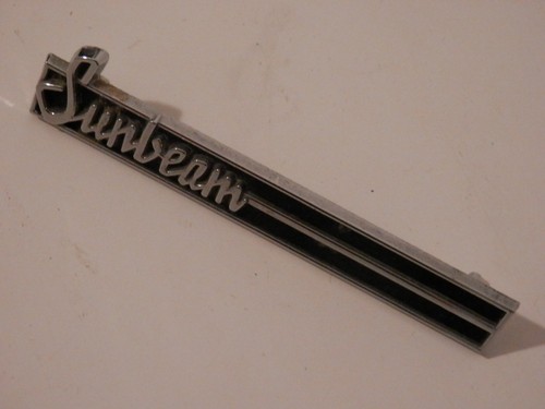 Car badge old sunbeam - badge.,