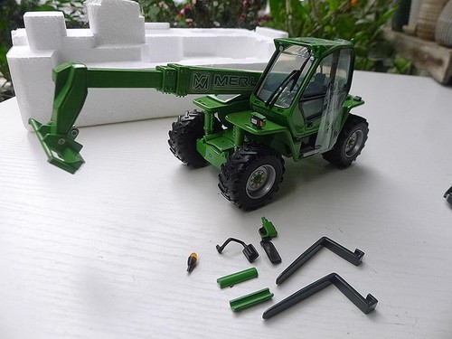 Ros scale merlo - 1/32,