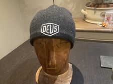 Deus Knitted Beanie Hat Unisex