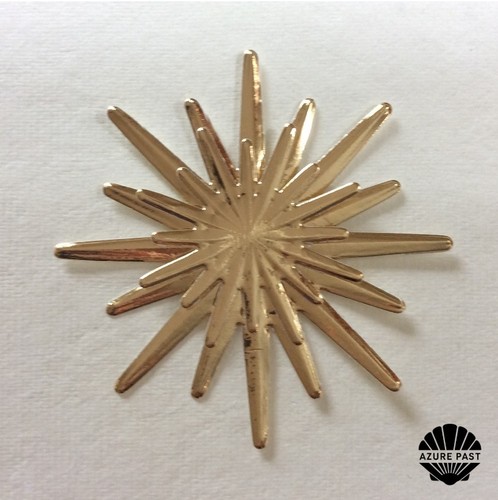X10 embossed die - x10, cuts