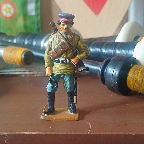 Ussr painted toy soldier - painted,