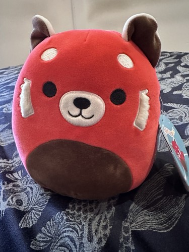 Cici the red panda - cici,