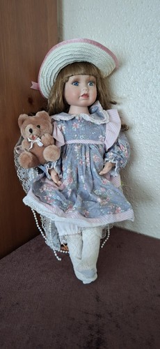 Alberon porcelain doll hayley - doll,