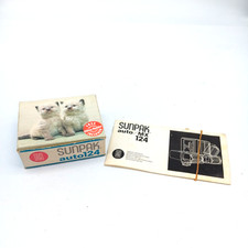 VINTAGE SUNPAK AUTO 124 CAMERA FLASH UNIT IN BOX