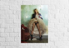 photo of Kate Moss by Mario