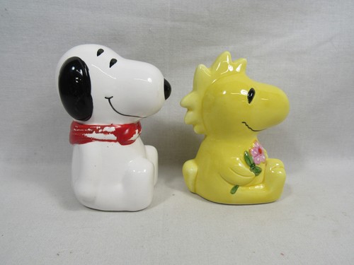 Vintage 1966 peanuts snoopy - vintage,