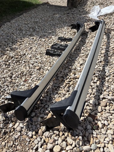 Yakima whispbar roof - whispbar, bars