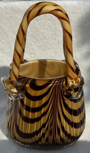 Vincenza hand blown - hand, glass