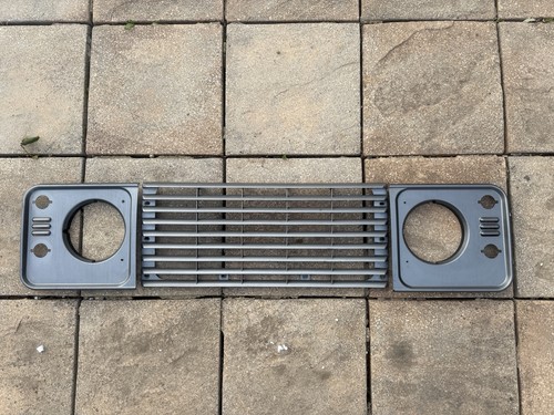 Land rover defender front - land,