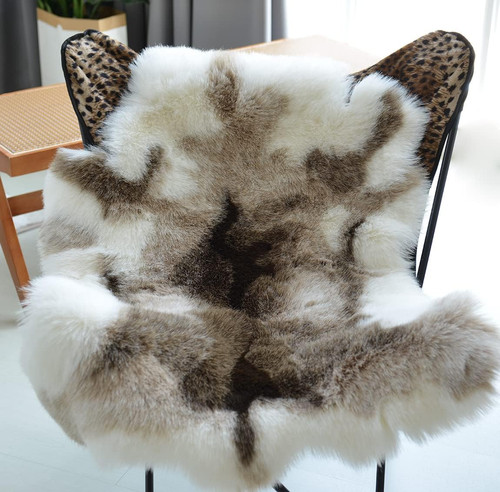 Fluffy faux reindeer hide rug - fluffy,
