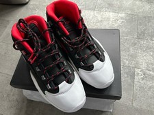 Men’s Reebok Question Mid