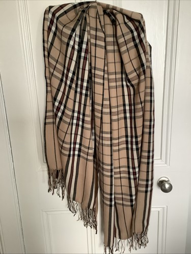 Burberry pattern 100 wool - burberry,