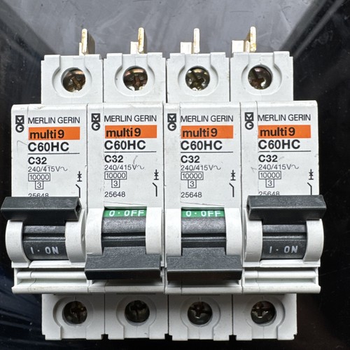 Merlin gerin c60hc c32 - 4, x