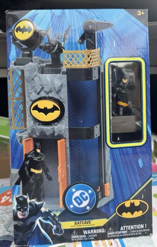 Batcave playset brand - dc,