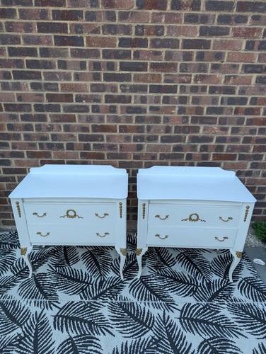 Pair chest drawers - chest, of