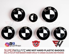BLACK & WHITE CARBON Badge