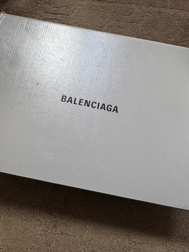 Balenciaga men triple s - balenciaga,