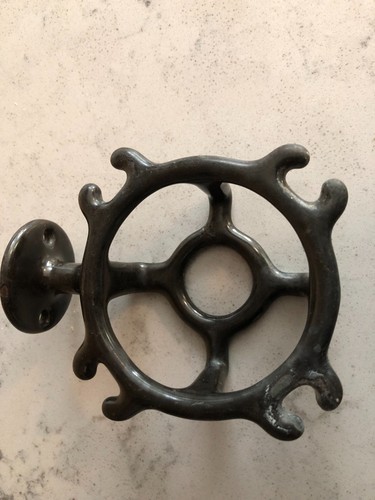 Vintage cast iron - cast,