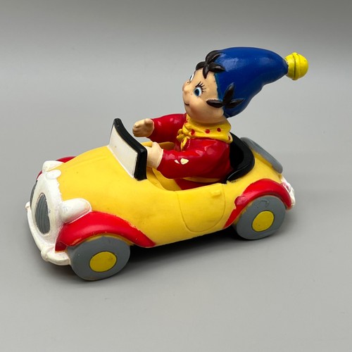 Vintage noddy his car - in,