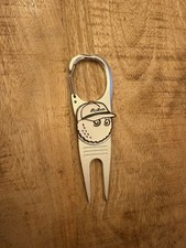 Malbon metal pitch mark