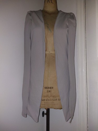Boohoo grey sleeveless cape - boohoo,