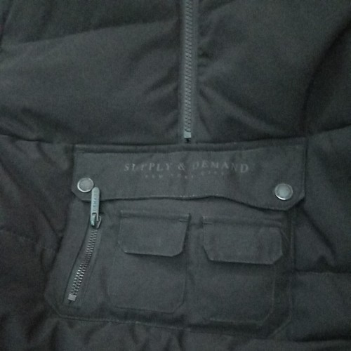 Supply and demand puffer - and,