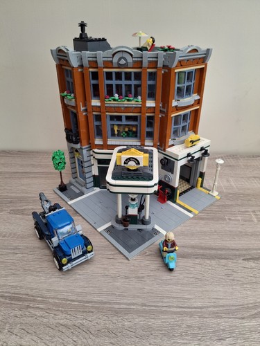 Lego creator corner garage - creator,