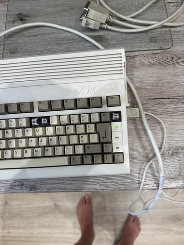 Commodore a600 vintage amiga - a600,
