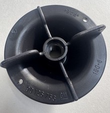 06-13 VAUXHALL CORSA SPARE WHEEL HOLDER / RETAINING NUT 90126755 VXR CS162