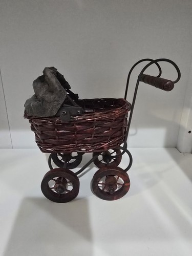Vintage buggy stroller - ***buggy, /stroller/