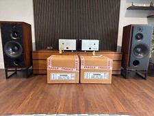 Sugden Masterclass AA monoblock power amplifier