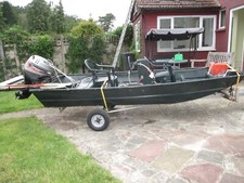 Skiff Boat